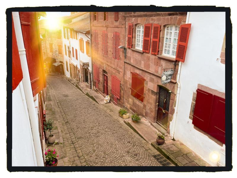 Chambres D'Hotes Maison E.Bernat Saint-Jean-Pied-de-Port Buitenkant foto